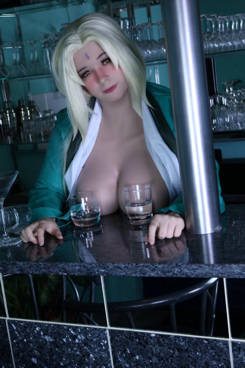 Do You Like The Drinks Tsunade Offers You By Lysand