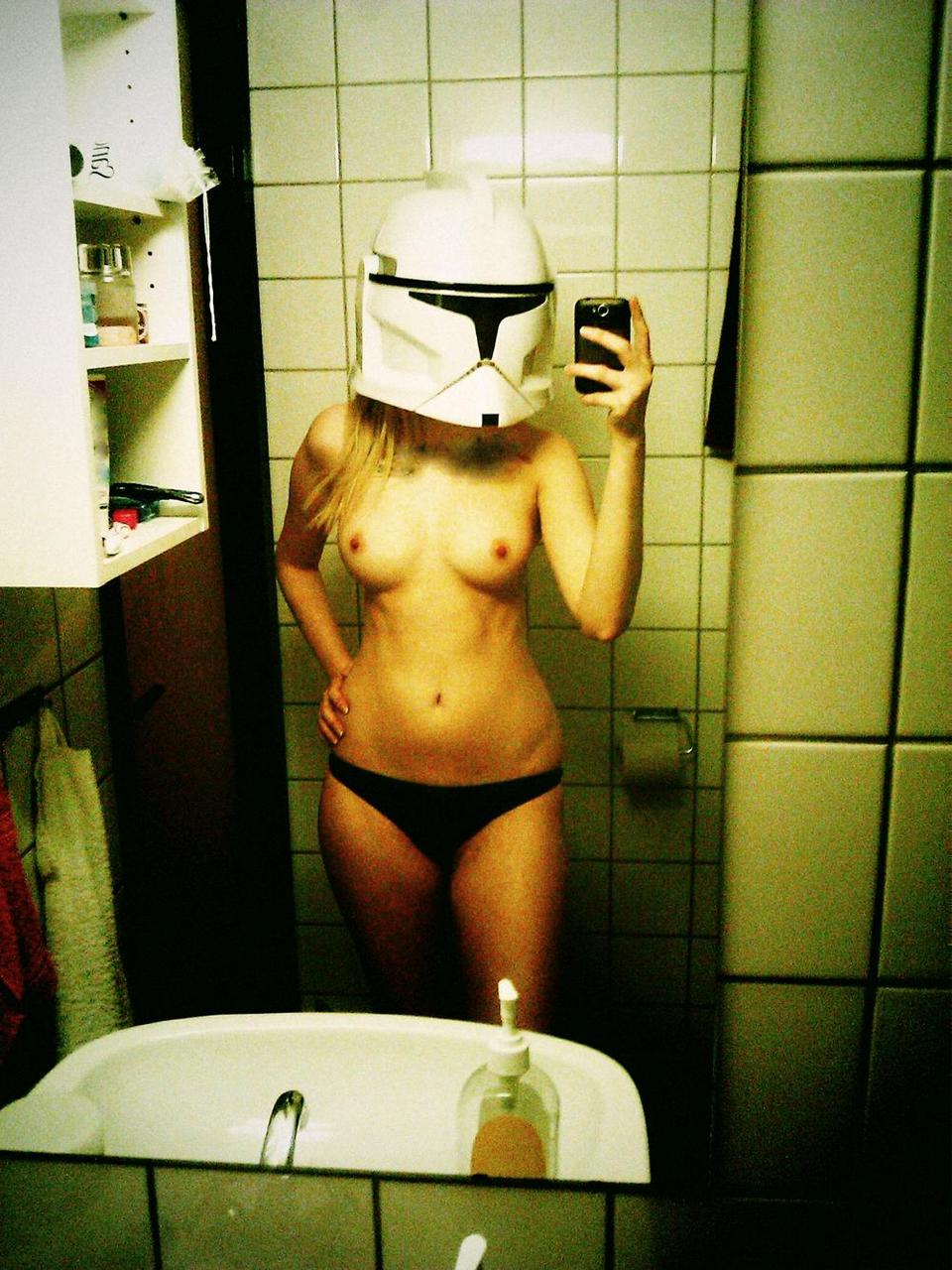 I Told Her I Was A Geek She Sent Me This Picture Of Herself From Sex