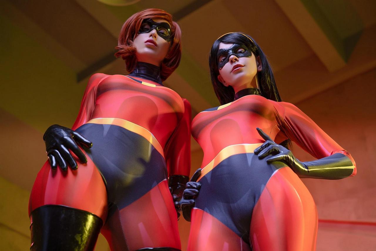 Incredibles Cosplay By Caterpillarcos And Lerahimer