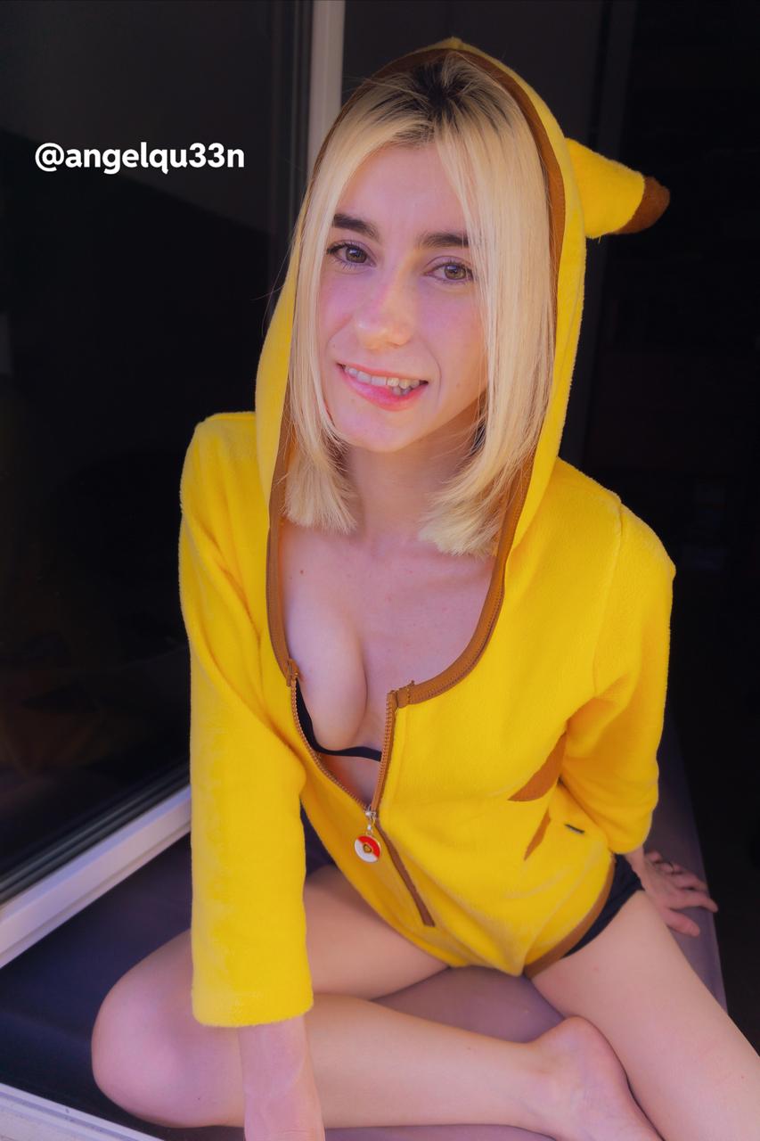 Pikachu Cospla