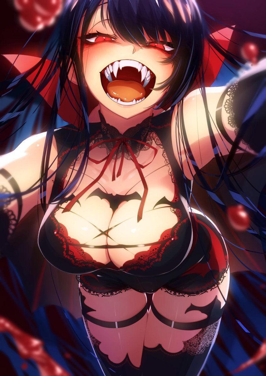 Vampire Cosplaying As A Vampire Cluselle