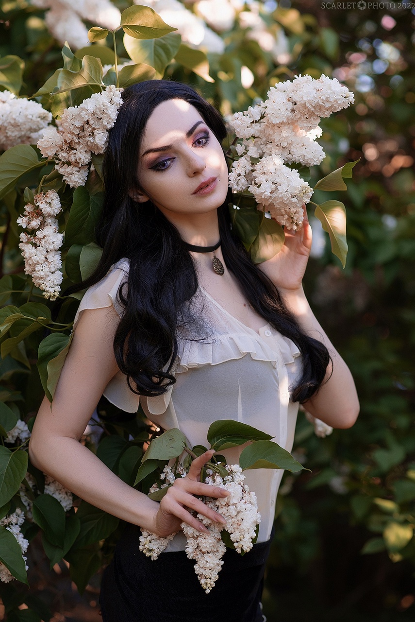 White Lilac Alternative Look From The New Yennefer Et By Mightyraccoo