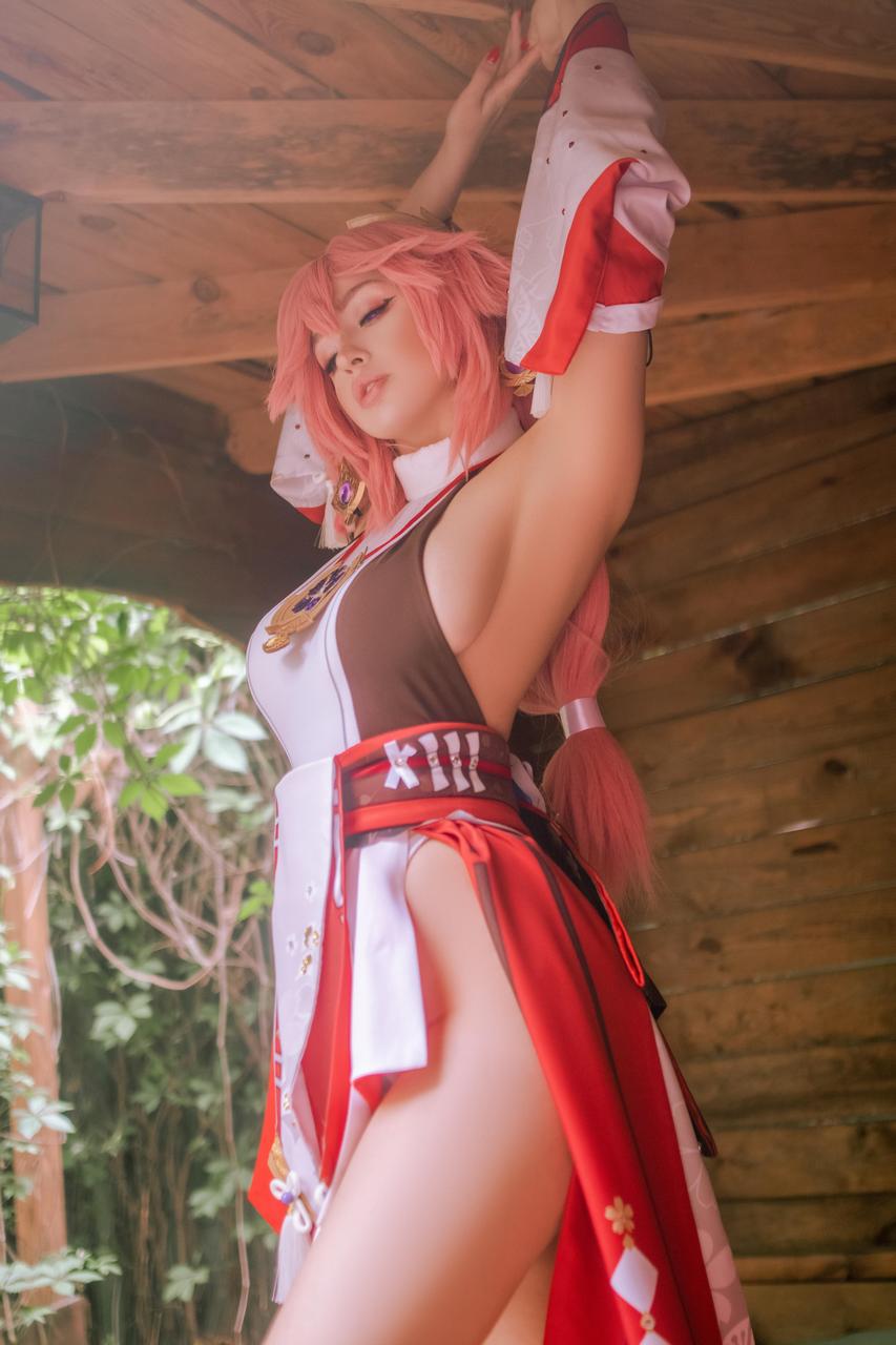 Would You Like To Be Electrified By Me Yae Miko Cosplay By Sooyoungg