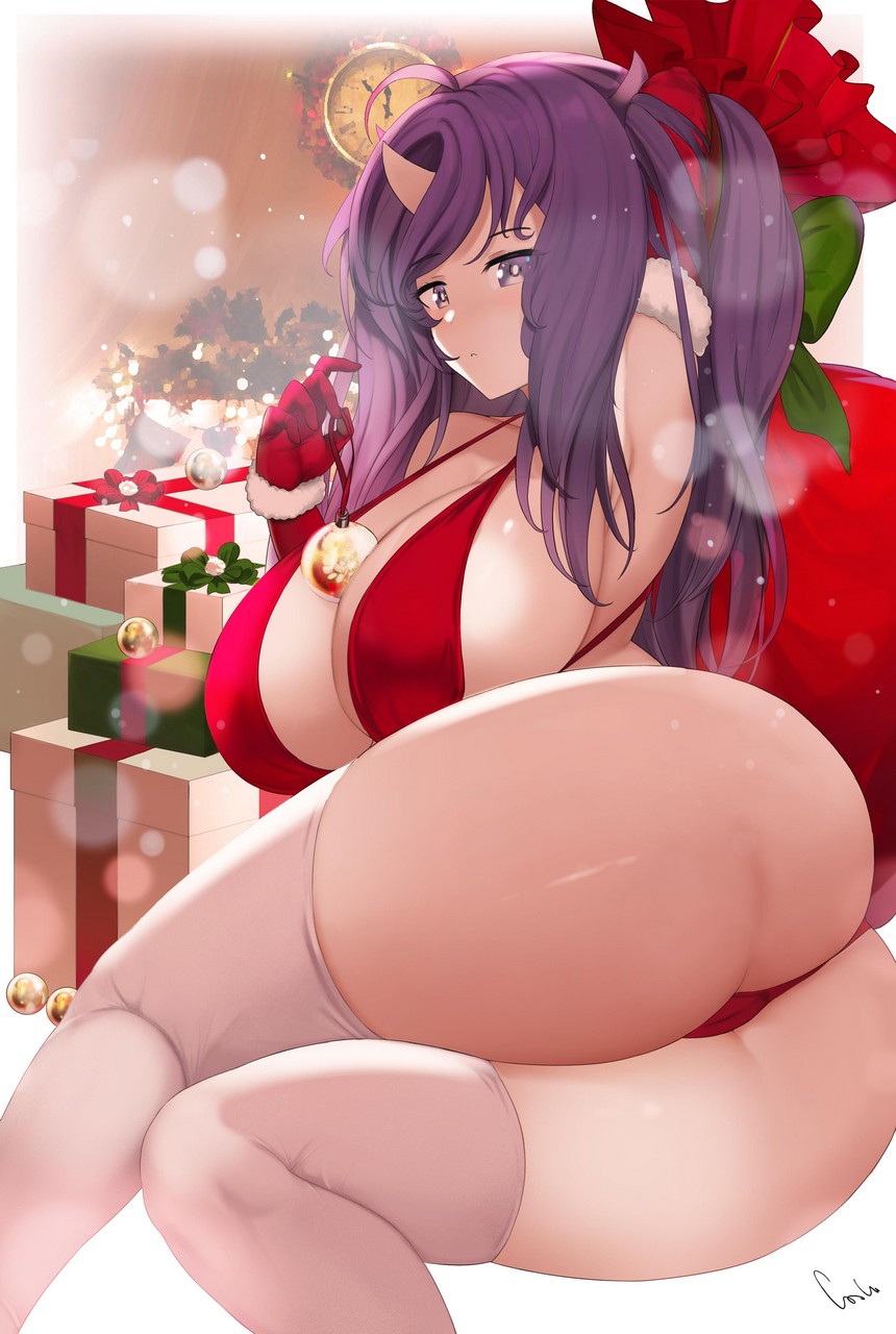 Help Her Hang The Last Ornament Thighdeolog
