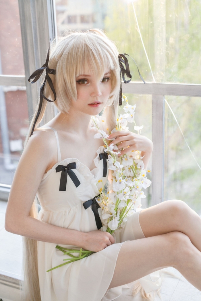 Rocksy Light Cosplayer Image Of The Spring Dome